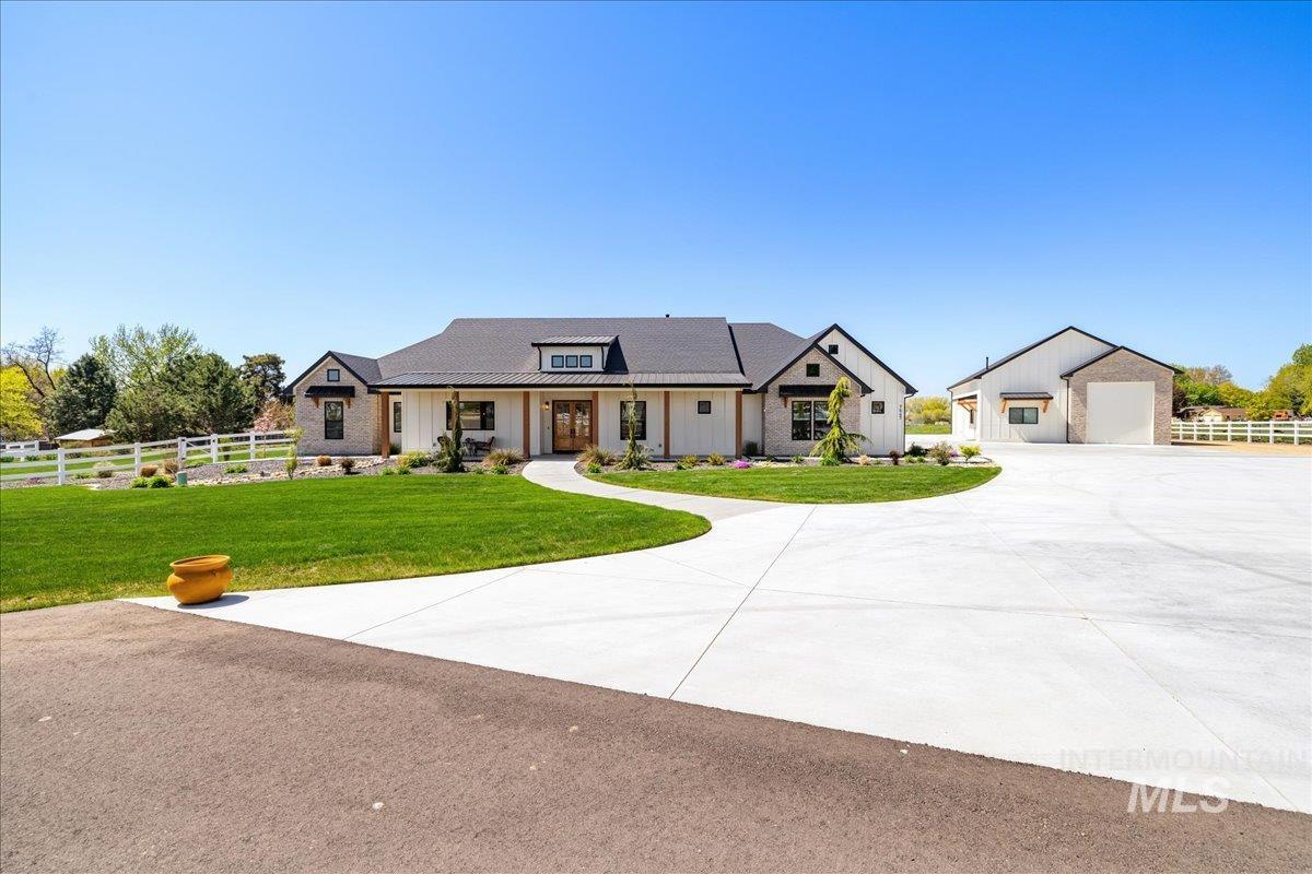 Nampa, Idaho 83687, United States, 3 Bedrooms Bedrooms, ,3 BathroomsBathrooms,Residential,Pending,116300