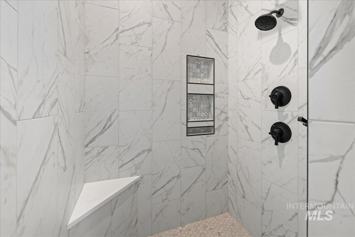 Nampa, Idaho 83687, United States, 3 Bedrooms Bedrooms, ,3 BathroomsBathrooms,Residential,Pending,116300