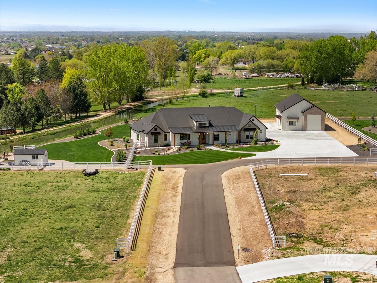 Nampa, Idaho 83687, United States, 3 Bedrooms Bedrooms, ,3 BathroomsBathrooms,Residential,Pending,116300 Nampa, Idaho 83687, United States, 3 Bedrooms Bedrooms, ,3 BathroomsBathrooms,Residential,Pending,116300