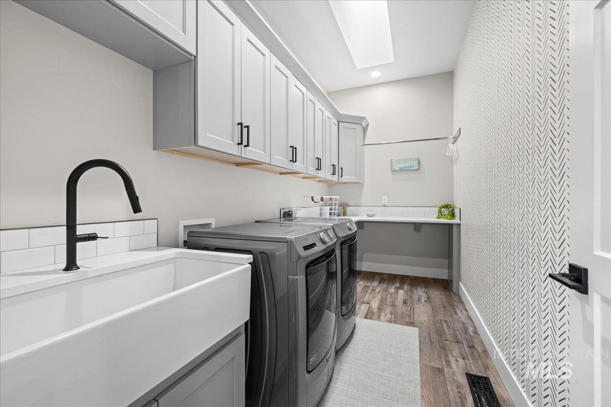 Nampa, Idaho 83687, United States, 3 Bedrooms Bedrooms, ,3 BathroomsBathrooms,Residential,Pending,116300