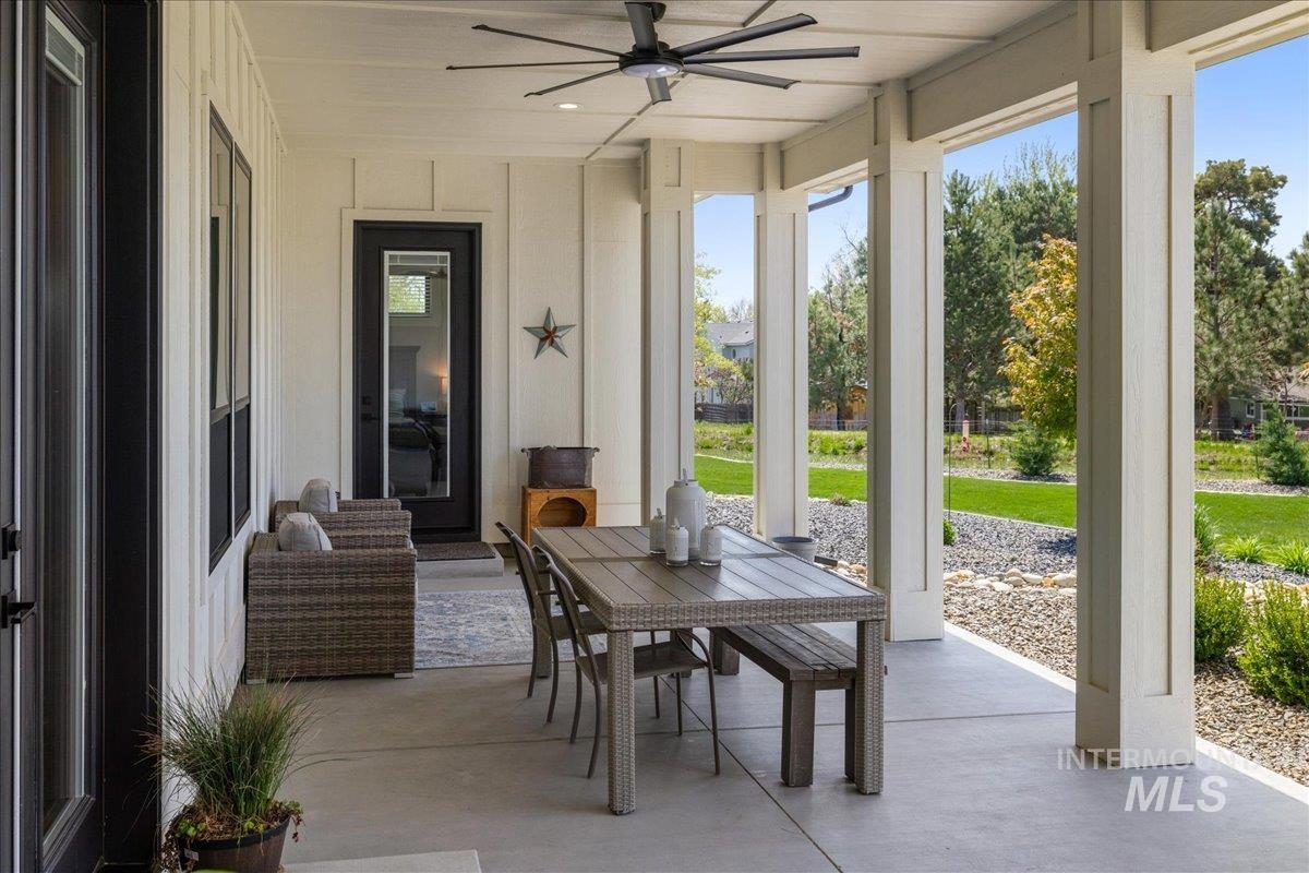 Nampa, Idaho 83687, United States, 3 Bedrooms Bedrooms, ,3 BathroomsBathrooms,Residential,Pending,116300