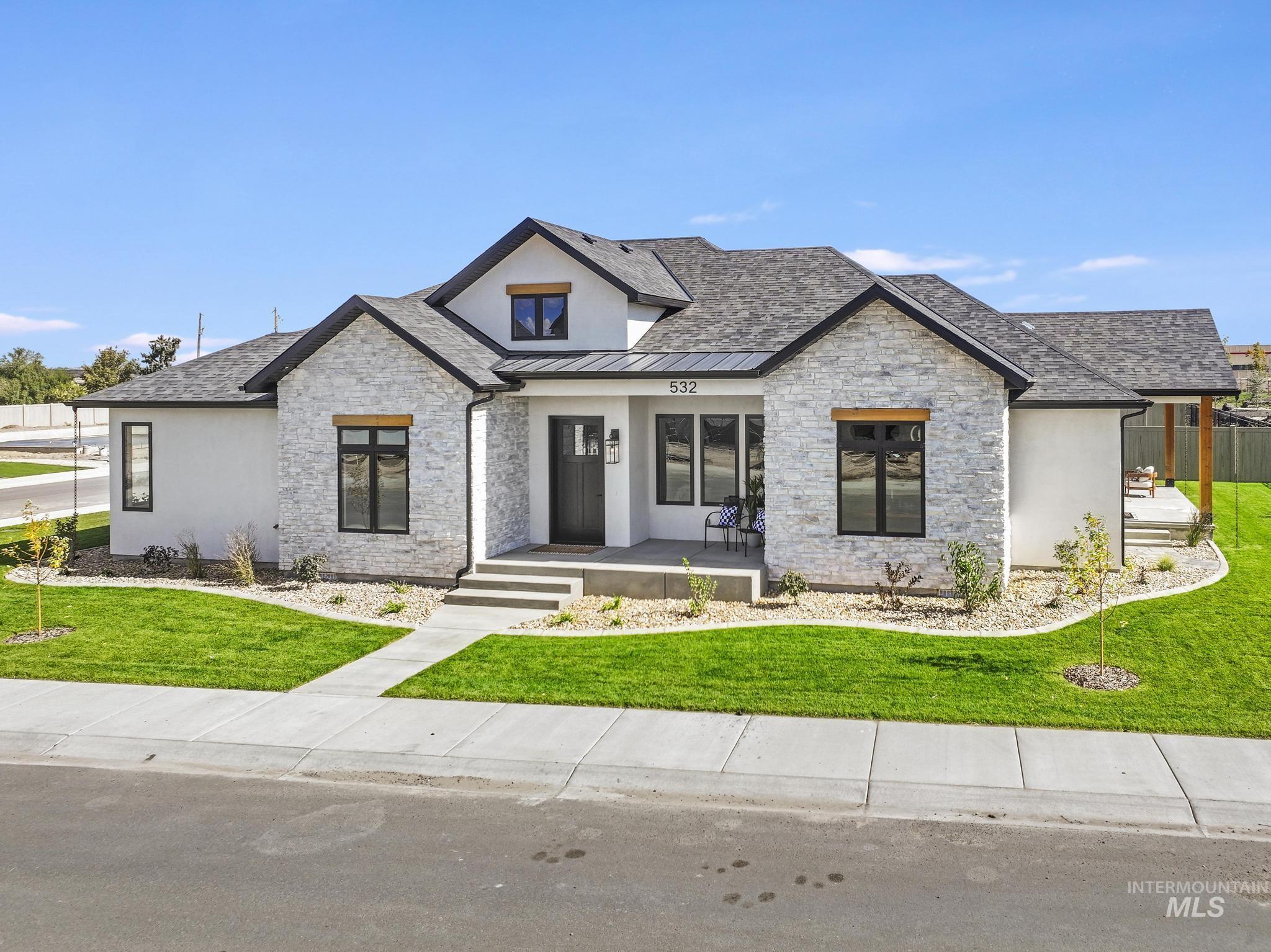 532 Canyon Falls
