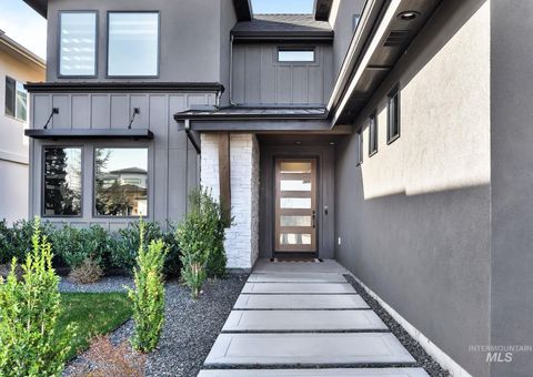 Photo of 7929 W Deerfawn Ln, Eagle, ID 83616 (MLS # 98966897)