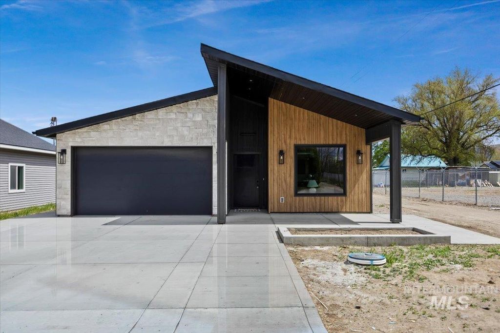 Photo of 107 3rd St, Declo, ID 83323 (MLS # 98983998)