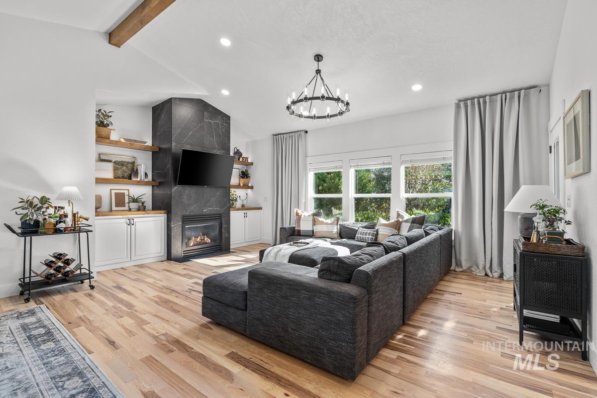 6148 N Duxbury Pier Pl