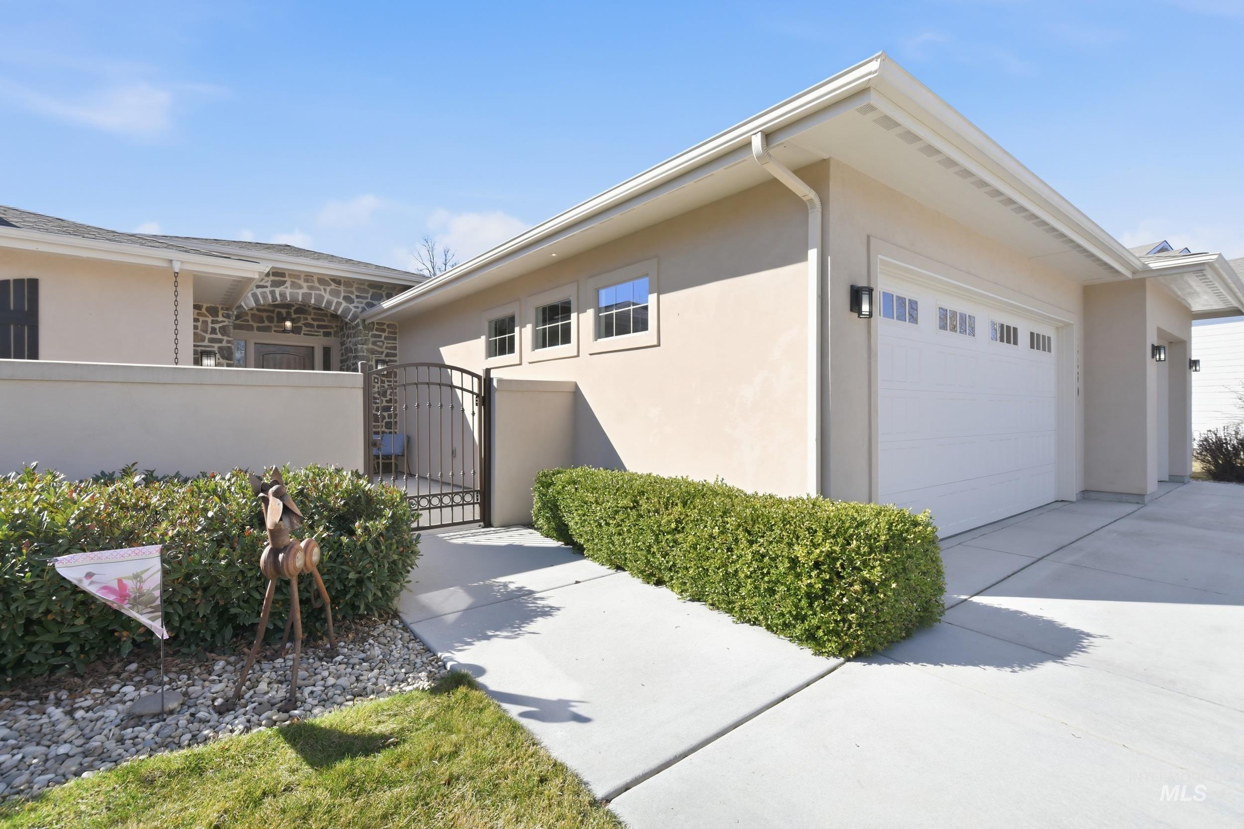 12259 W Seven Lakes Lane