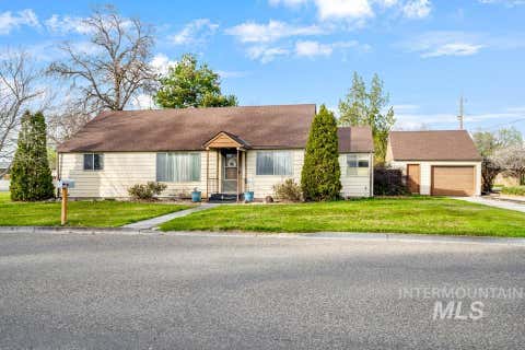 Photo of 489 NW 4th Ave, Ontario, OR 97914 (MLS # 98979137)