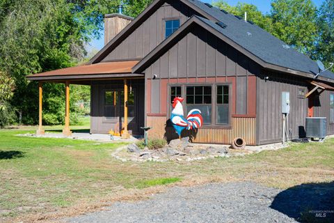 490 N 1st St Richfield ID 83349