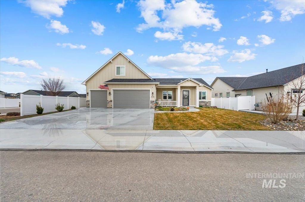 Photo of 4376 Wagon, Nampa, ID 83687 (MLS # 98971345)