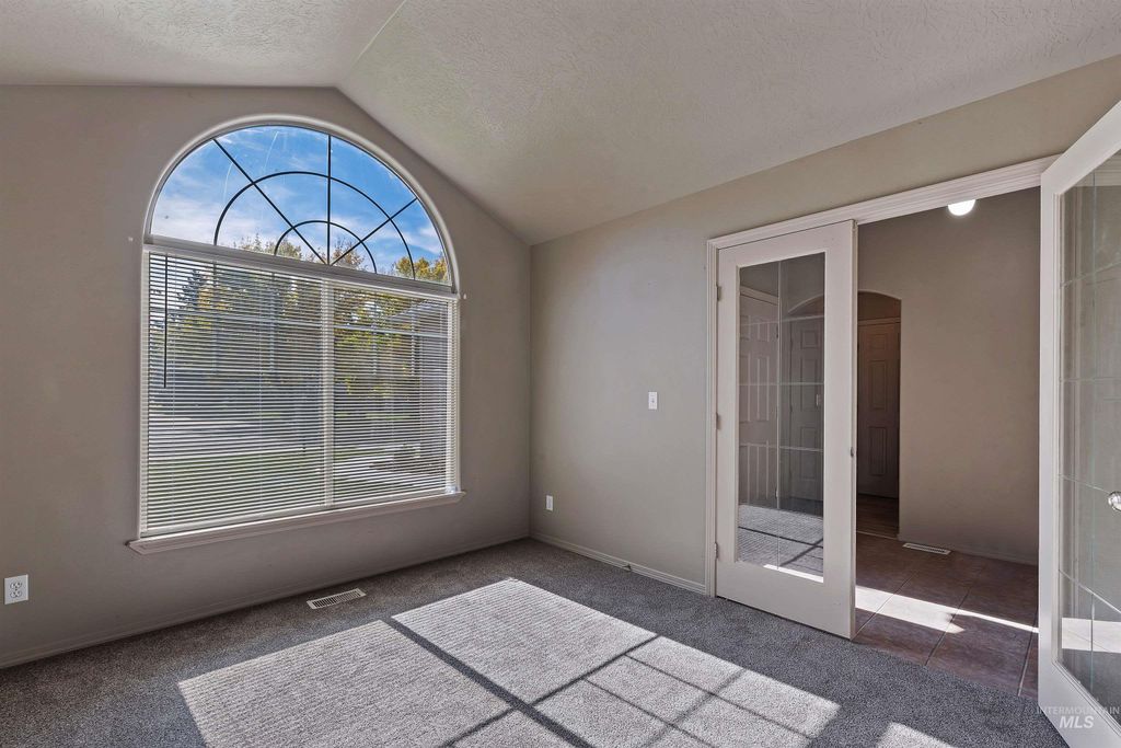 Photo of 4654 W Gillette St, Meridian, ID 83642 (MLS # 98965691)