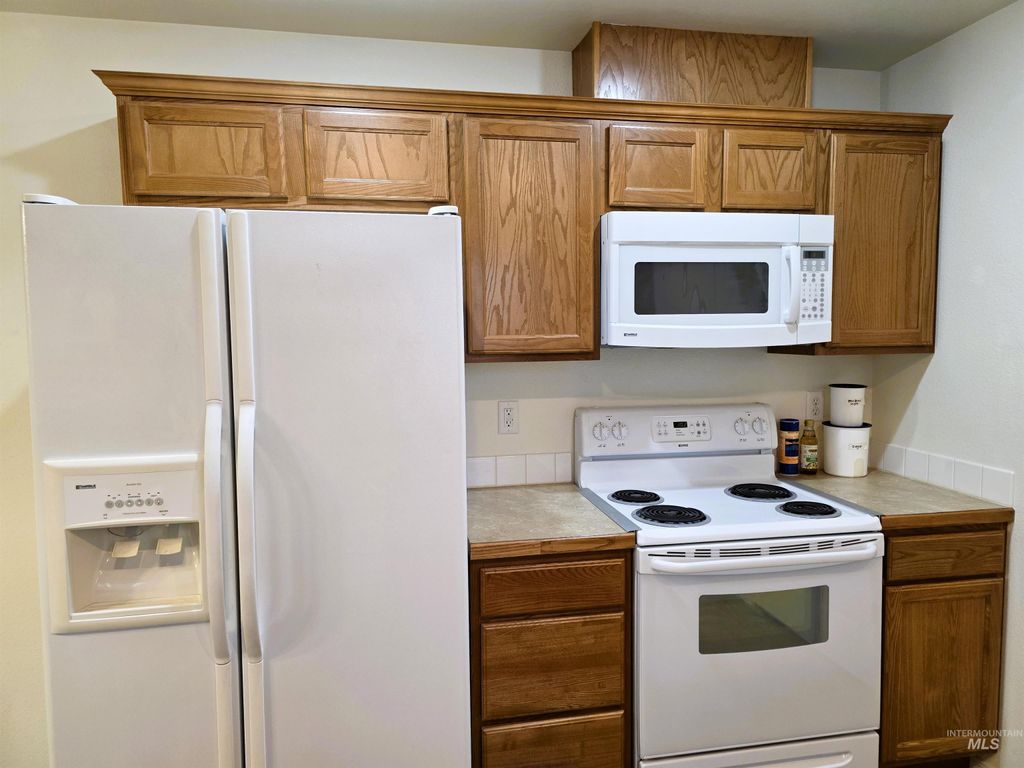 Photo of 1512 N Elm St, Jerome, ID 83338 (MLS # 98968788)