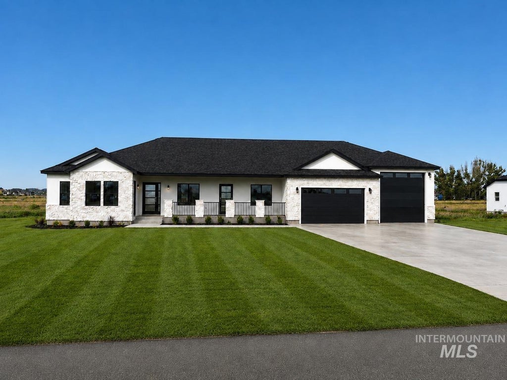 Photo of 88 E 570 South, Jerome, ID 83338 (MLS # 98992539)