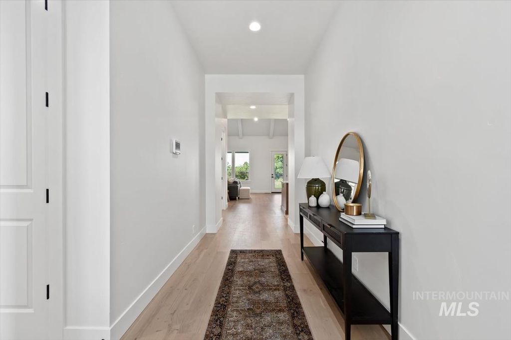 Photo of 10765 W Barnbougle Ln, Kuna, ID 83634 (MLS # 98965990)