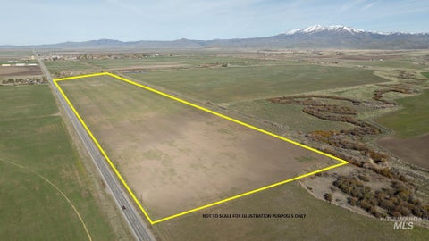 Photo of 100 E Us Hwy 20, Fairfield, ID 83327 (MLS # 98999471)