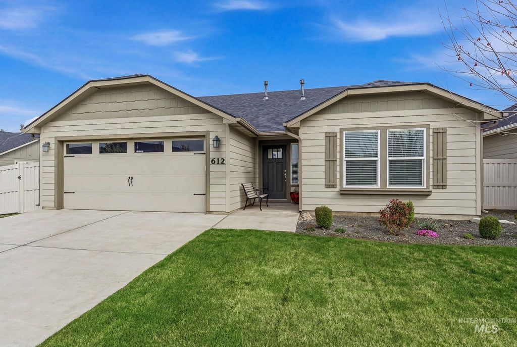 Photo of 612 Diamond Lake St, Middleton, ID 83644 (MLS # 98981101)