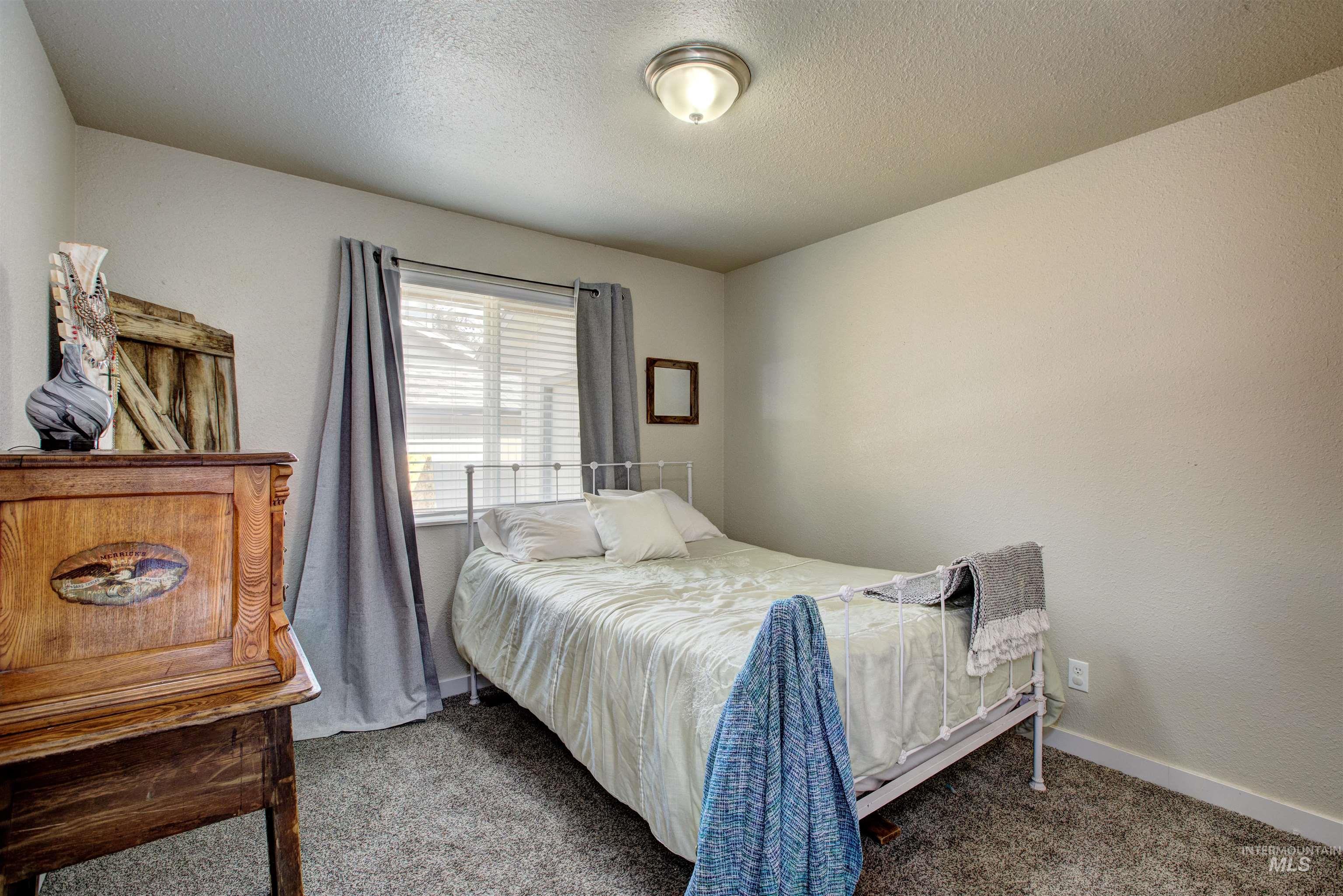 1011 E Claybourne Dr, Meridian, Idaho image 15