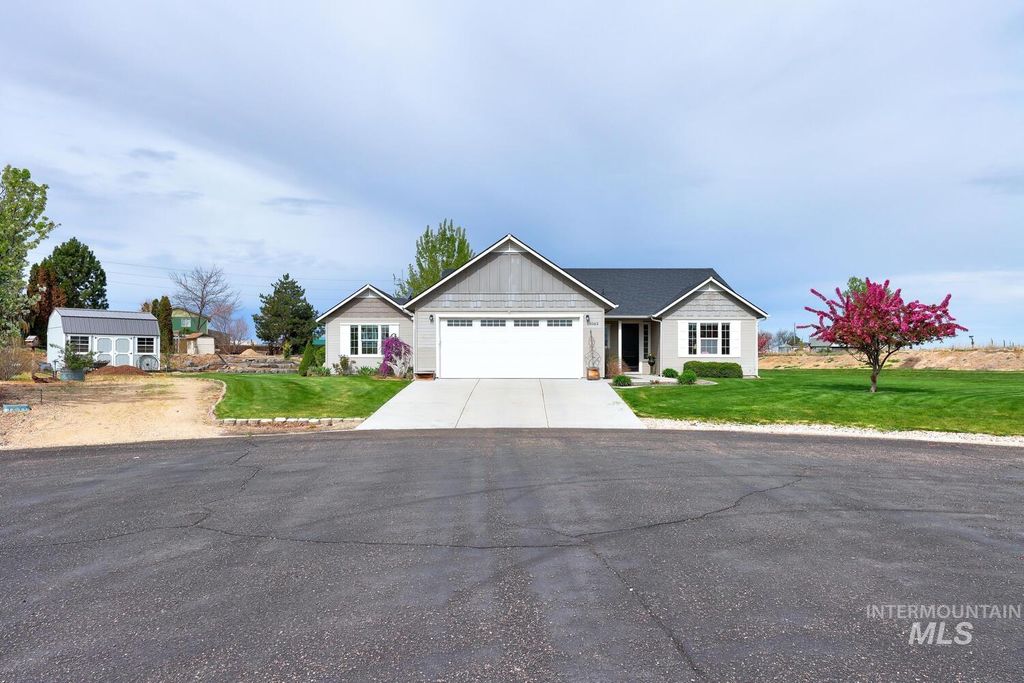 Photo of 15063 Leon Ln, Caldwell, ID 83607 (MLS # 98982587)