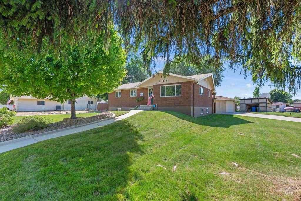 Photo of 615 W Concord Street, Middleton, ID 83644 (MLS # 98993941)