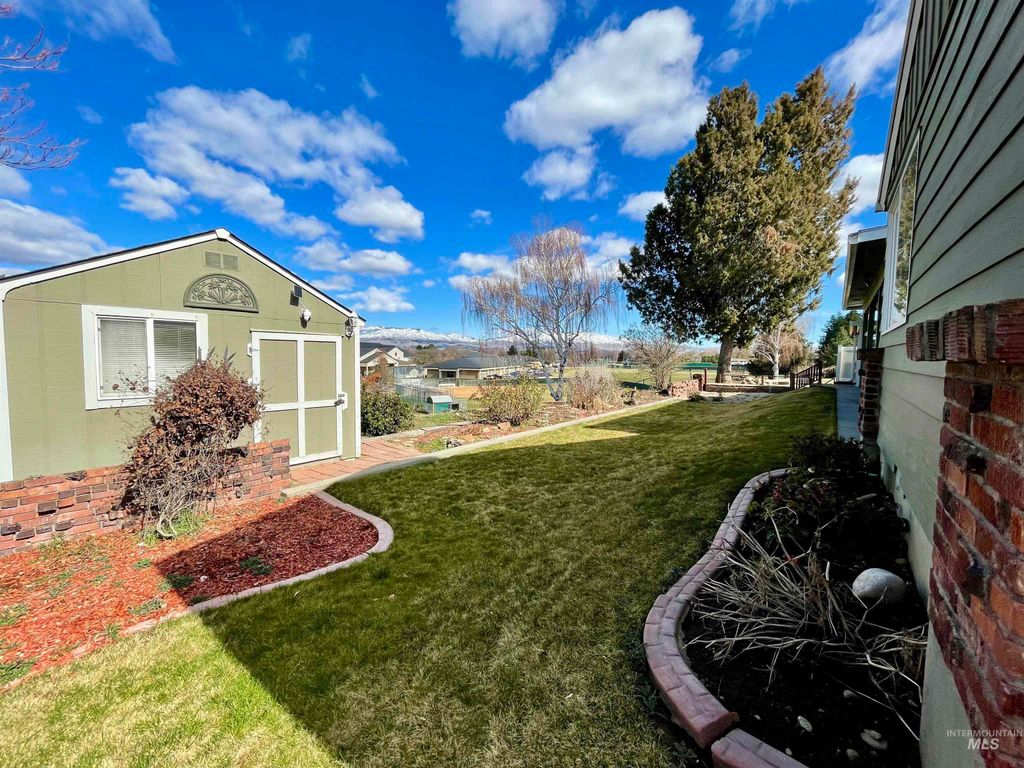 Photo of 6414 W Randolph Dr, Boise, ID 83709 (MLS # 98977163)