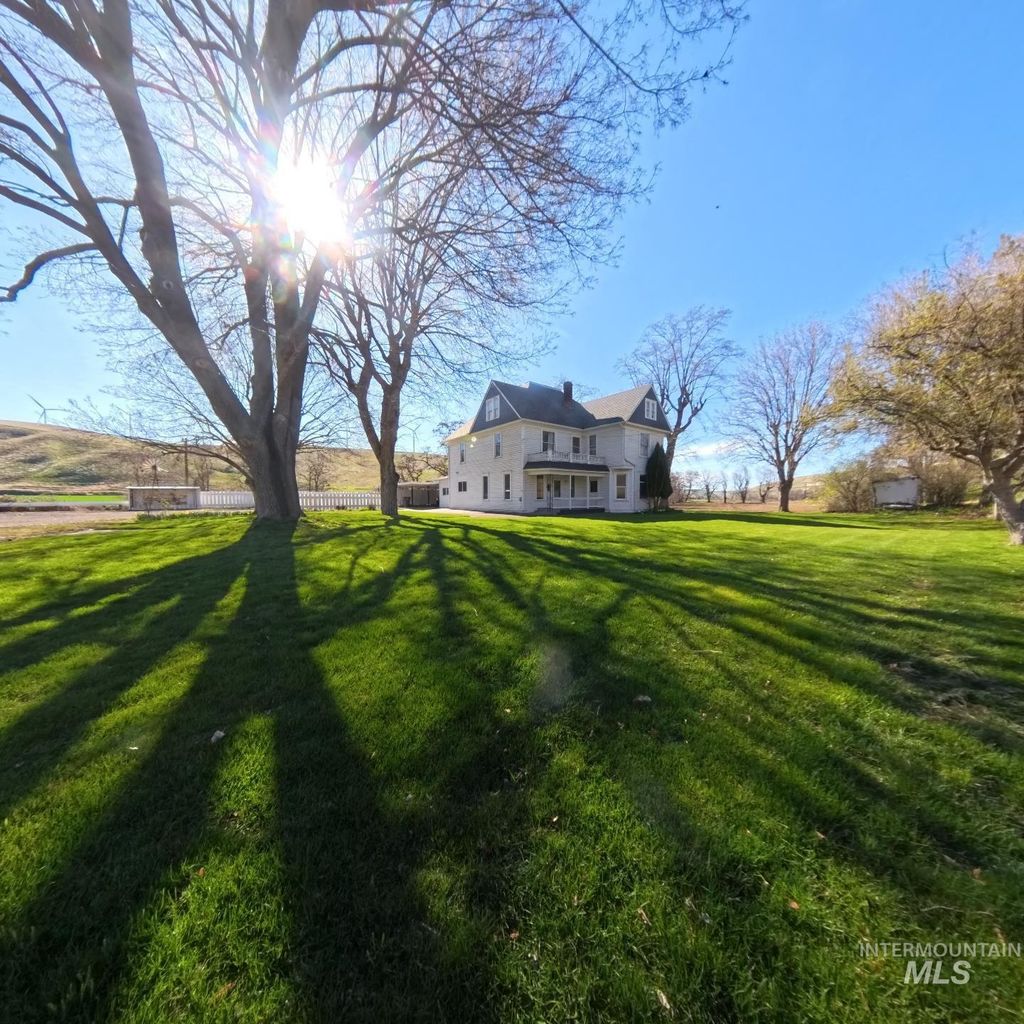 Photo of 1783 W Highway 12, Pomeroy, WA 99347 (MLS # 98979866)