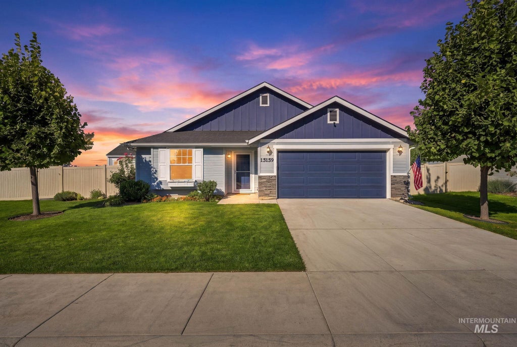 Photo of 15159 N Fishing Creek Ave, Nampa, ID 83651 (MLS # 98999684)