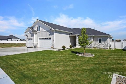 Photo of 942 Paintbrush, Kimberly, ID 83341 (MLS # 98971450)