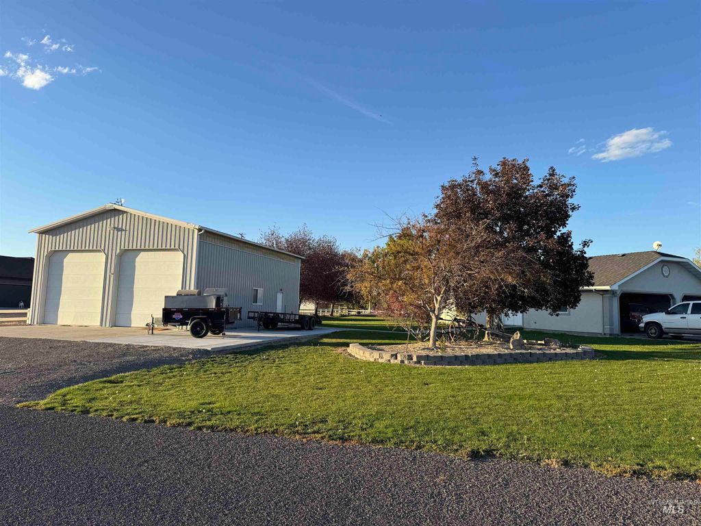 Photo of 3474 E 3180 N, Kimberly, ID 83341 (MLS # 98964197)