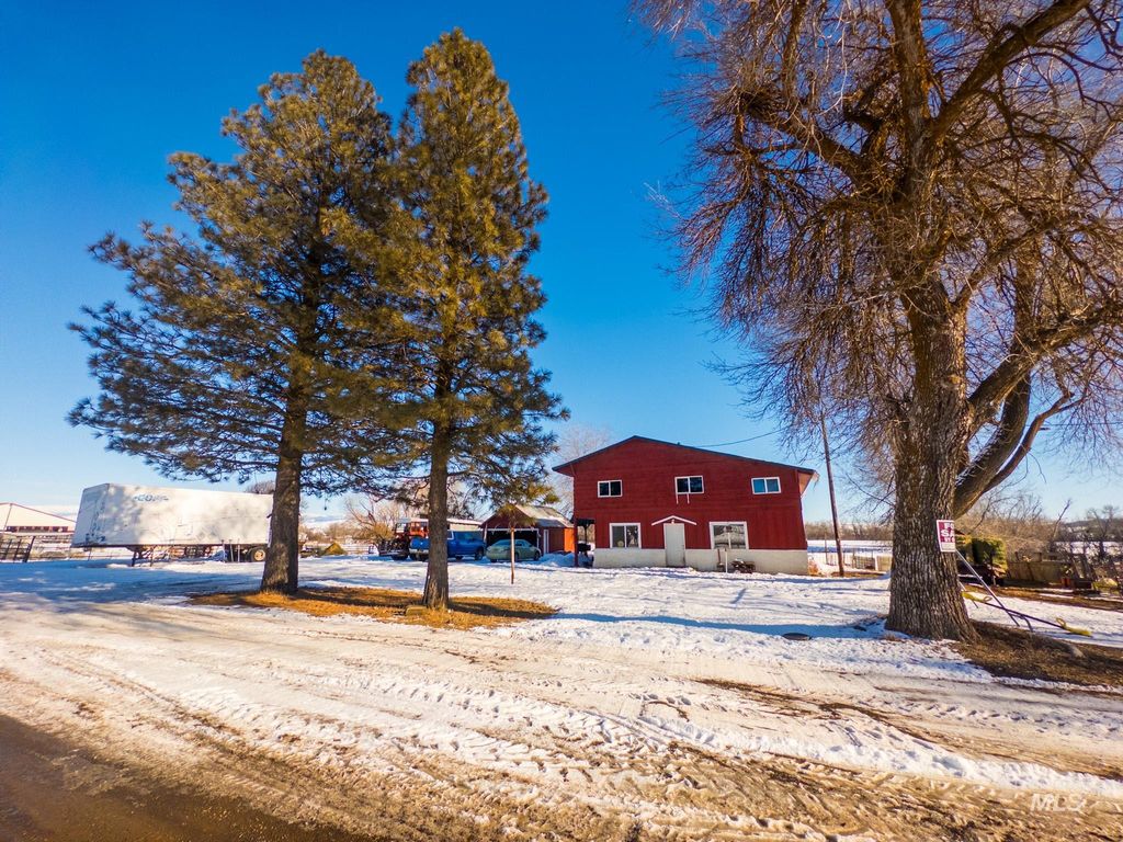 Photo of 140 S Railroad St, Cambridge, ID 83610 (MLS # 98953460)