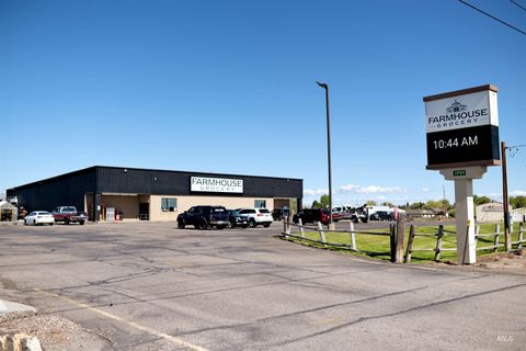 904 S Greenwood Street Shoshone ID 83352