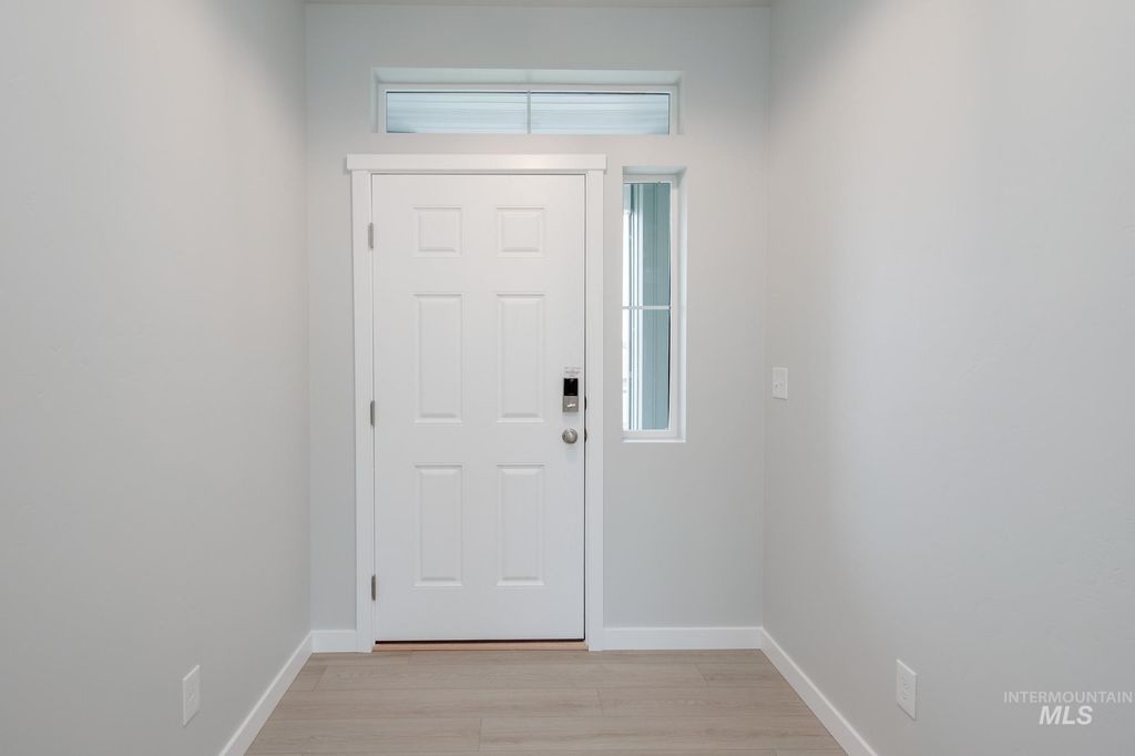 Photo of 487 Hamlow Ave, Middleton, ID 83644 (MLS # 98975500)