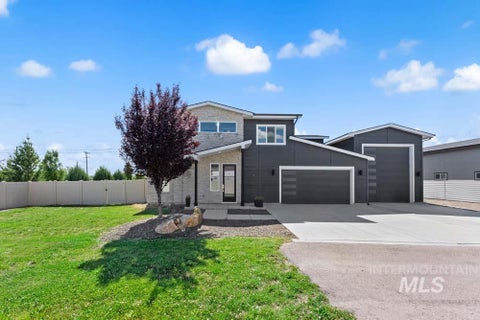 Photo of 2349 N Klemmer Ave, Kuna, ID 83634 (MLS # 98989976)