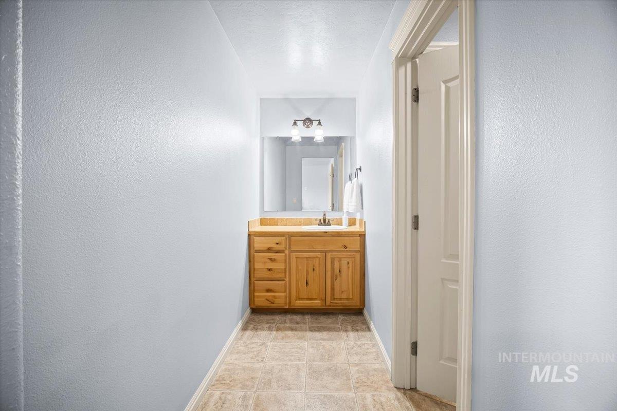 Nampa, Idaho 83687, United States, 4 Bedrooms Bedrooms, ,4 BathroomsBathrooms,Residential,Active,133448