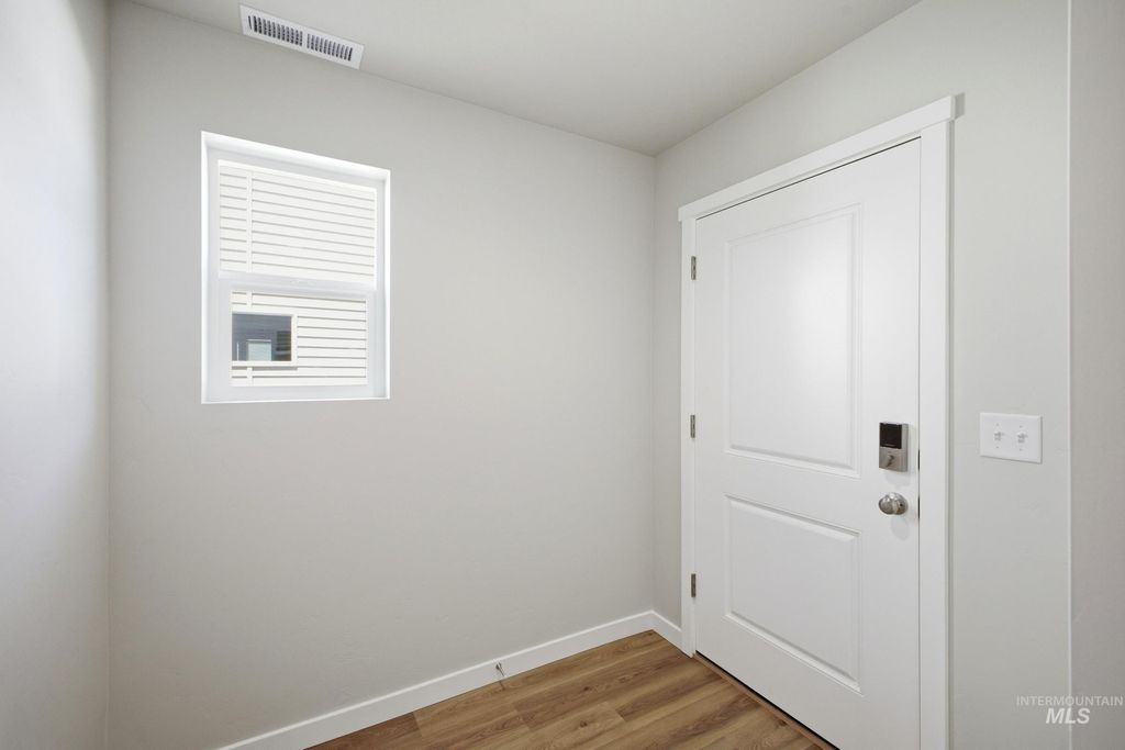 Photo of 25 S Sweetgrass Pl, Nampa, ID 83651 (MLS # 98985540)