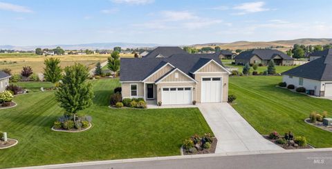Photo of 13 Corbett Rd, Emmett, ID 83617 (MLS # 98969982)