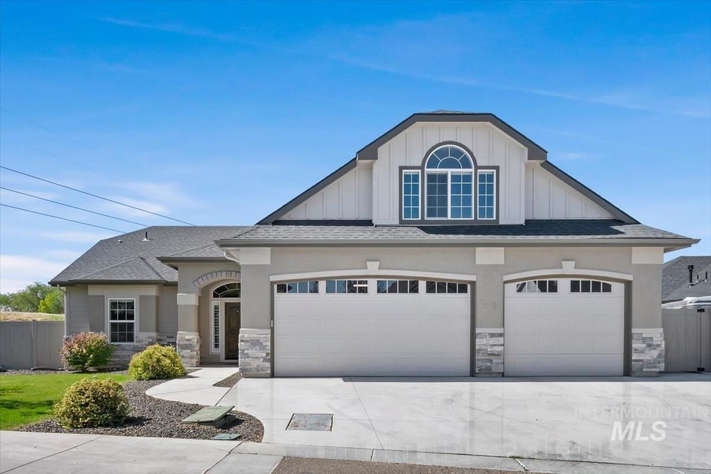 Photo of 2461 W Herron Ridge Ct, Nampa, ID 83686 (MLS # 99001683)