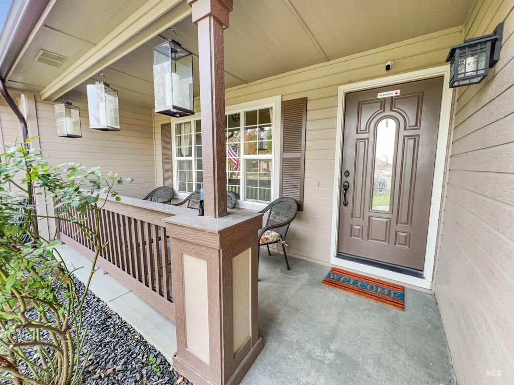 Photo of 13665 W Rochester St, Boise, ID 83713 (MLS # 98978721)