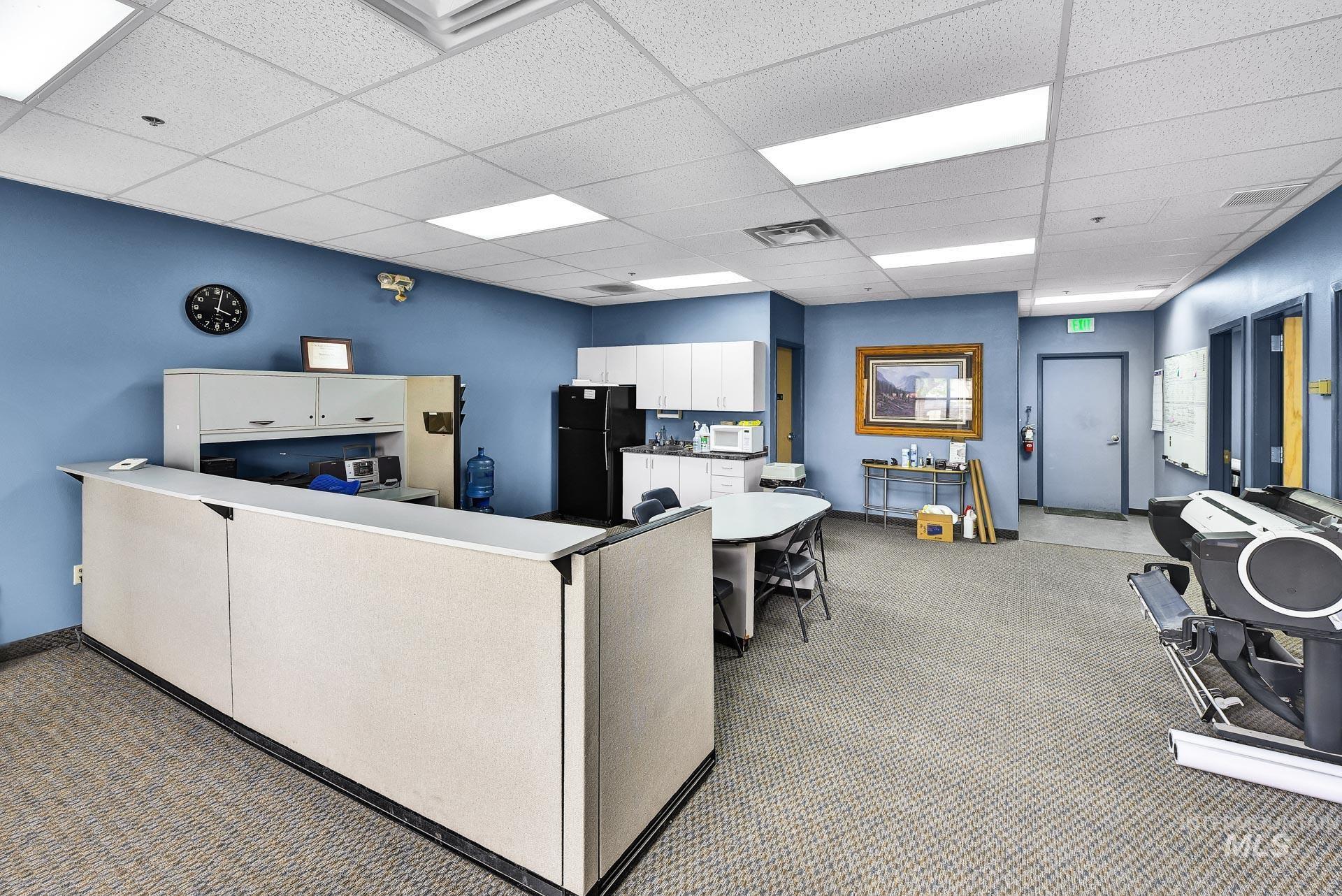 2300 E Commercial Street