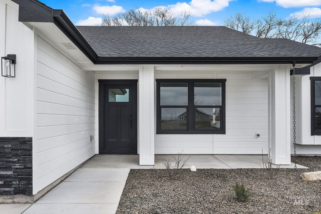 Photo of 1160 Velvet Loop, Wilder, ID 83676 (MLS # 98972535)