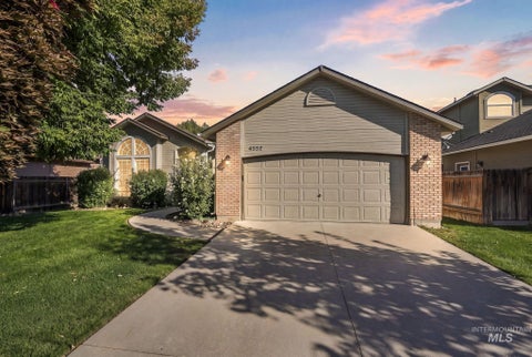 Photo of 4352 E Arborvitae Dr, Boise, ID 83716 (MLS # 99001091)