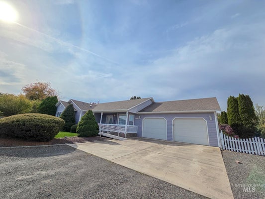 2238 CHUKAR LN, CLARKSTON, WA 99403 - Image 8ee23a461a84b6eb2a81727149b0777a/1928664652