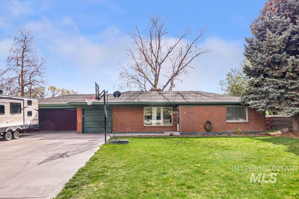 Photo of 1828 Dorian Drive, Twin Falls, ID 83301 (MLS # 98981944)