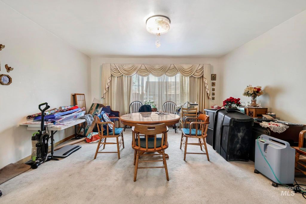 Photo of 818 Union, Filer, ID 83328 (MLS # 98971161)