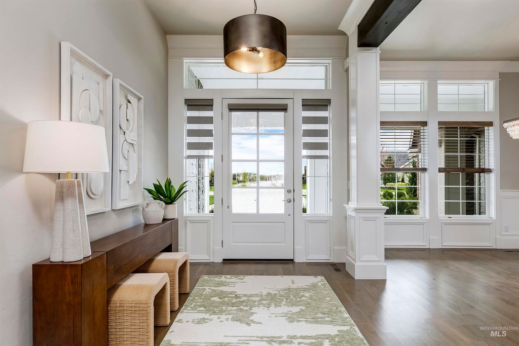 Photo of 2288 N Fountainhead Way, Eagle, ID 83616 (MLS # 98982660)