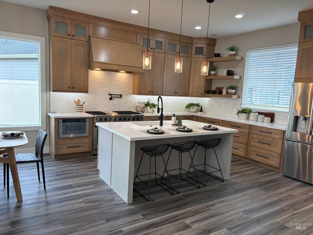 Photo of 9910 W Sunberry Court, Star, ID 83669 (MLS # 98976224)