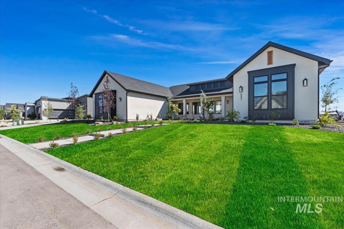 531 Midpoint Ave