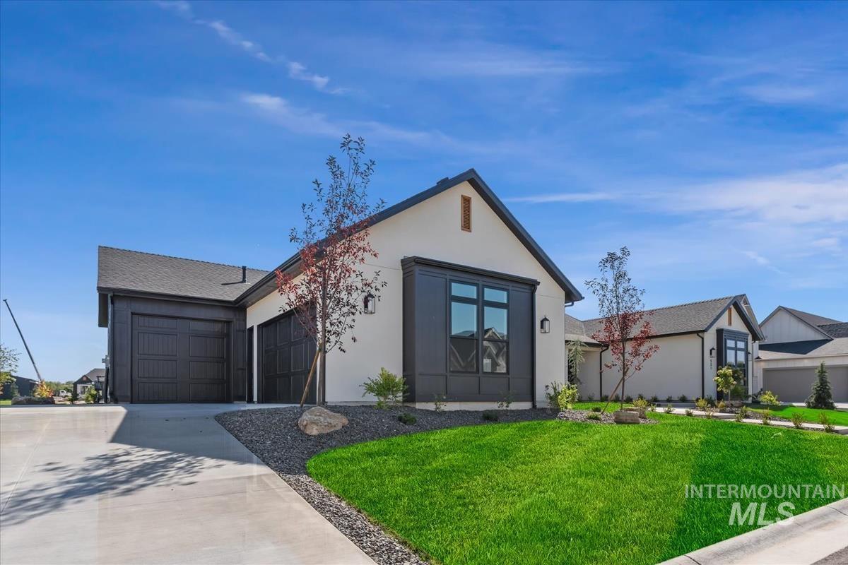 531 Midpoint Ave