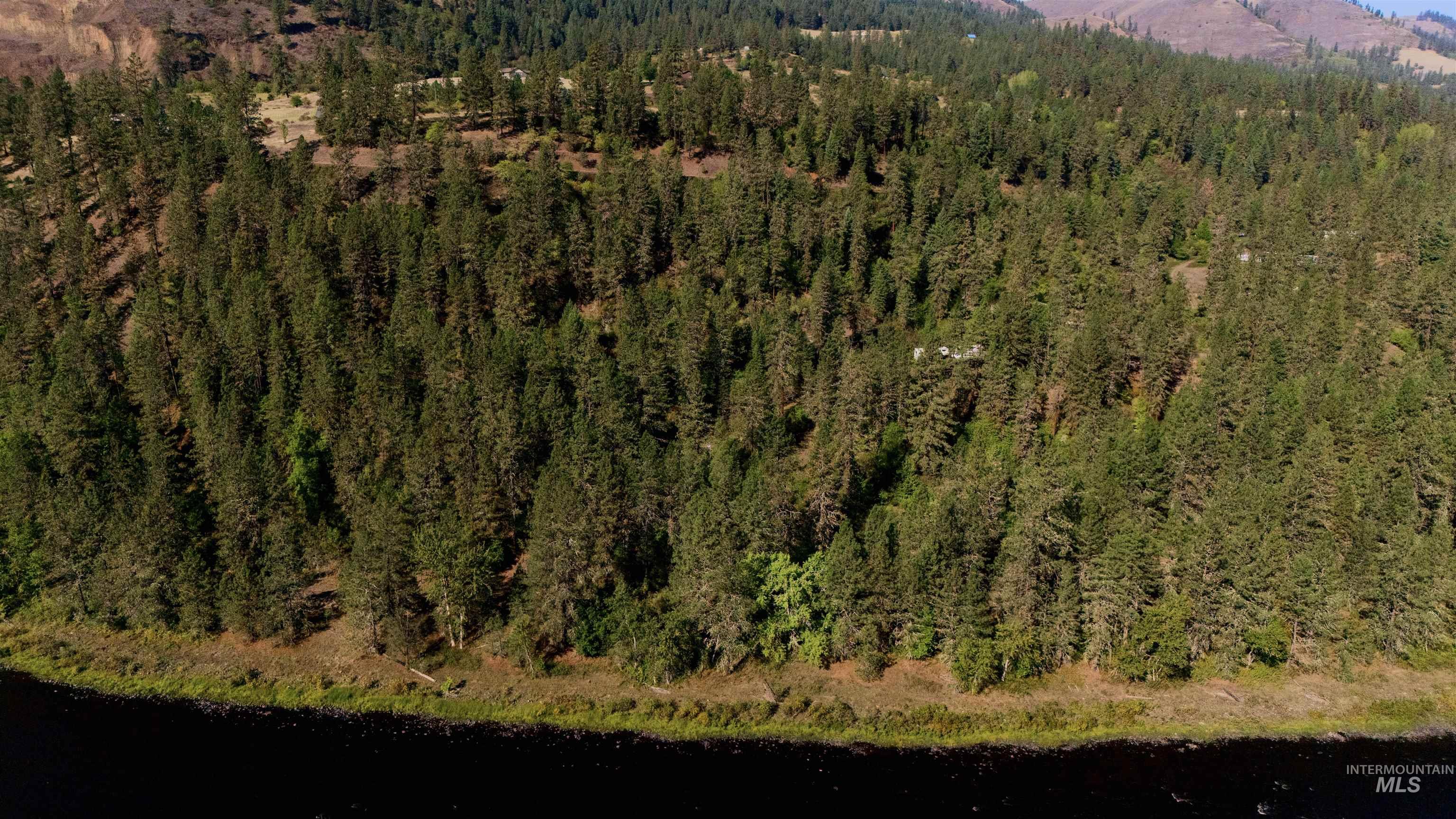 Aerial overview of property's location