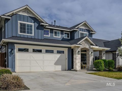 Photo of 6512 N Oakstone Ave, Meridian, ID 83646 (MLS # 98989199)