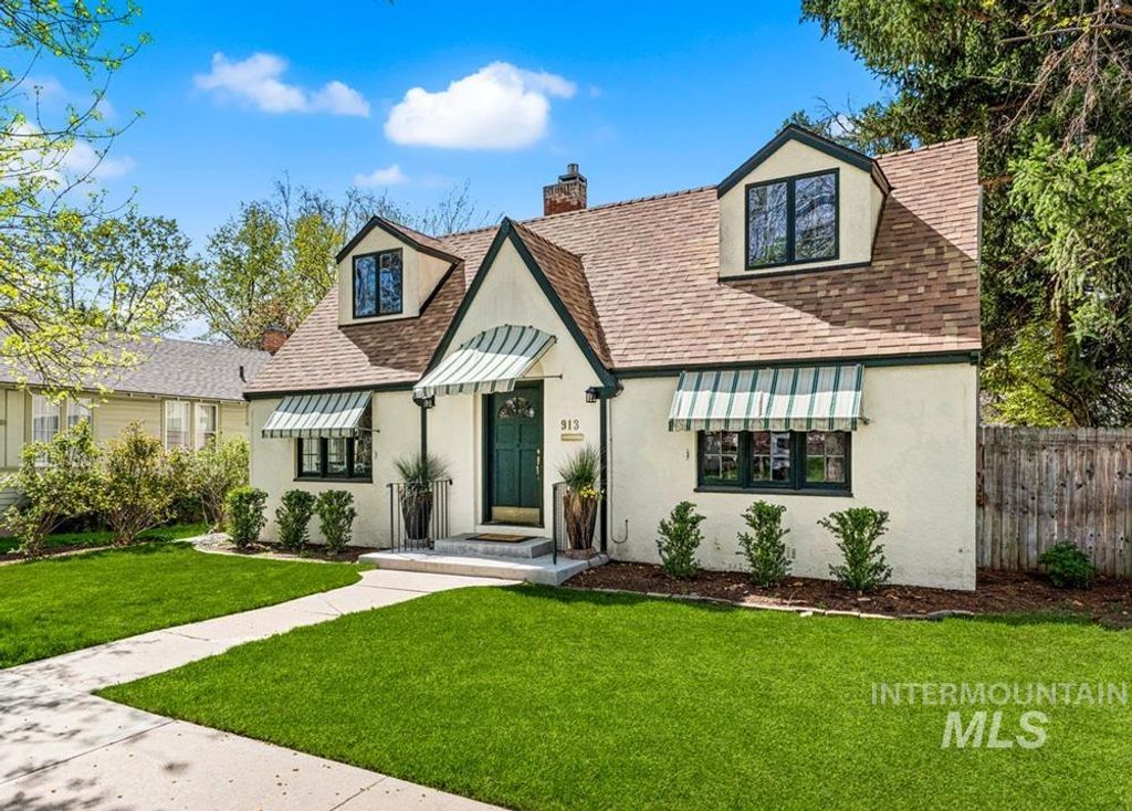 Photo of 913 N 22nd St, Boise, ID 83702 (MLS # 98981540)