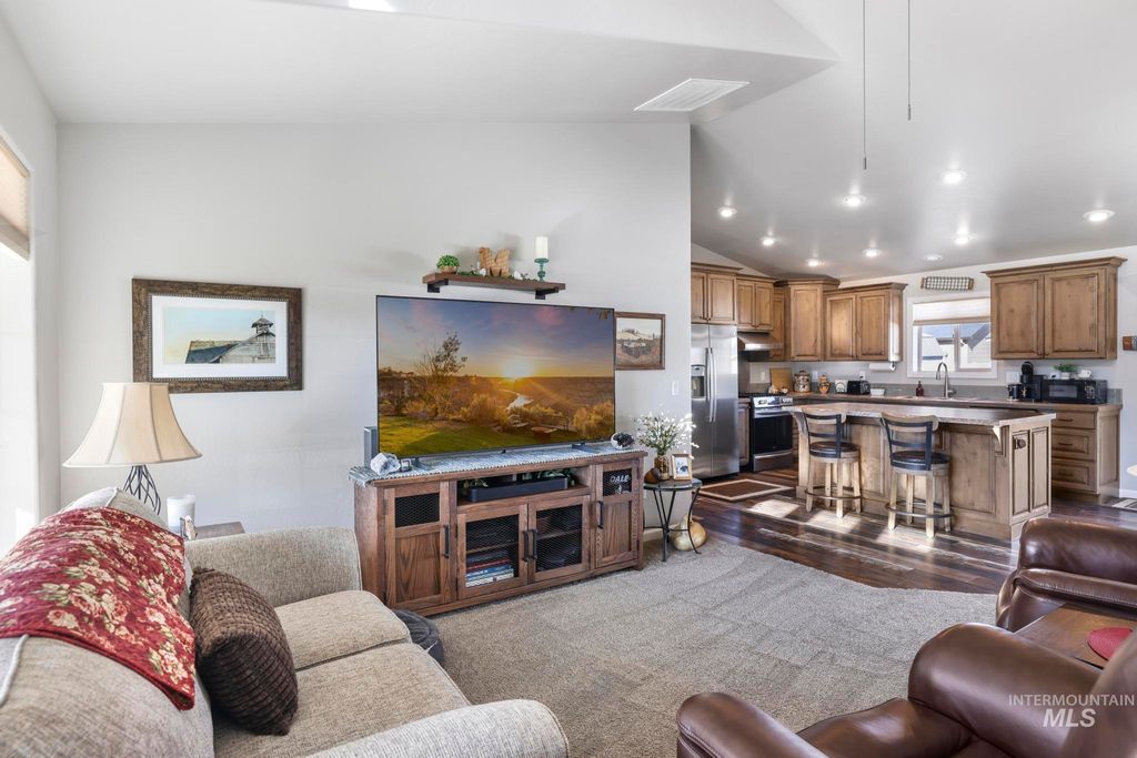 Photo of 2403 Yellowstone Trail, Burley, ID 83318 (MLS # 98973820)